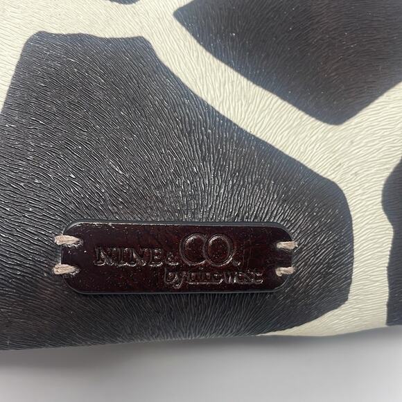 Nine & Co. by Nine West animal print crossbody - Picture 2 of 12